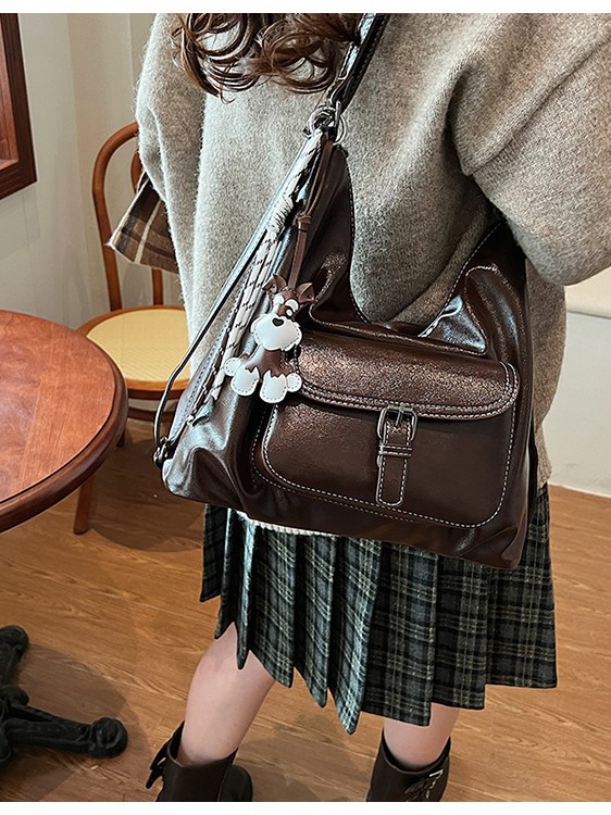กระเป๋าสะพายหลังและสะพายไหล่หน - Leather Backpack Vintage บทวิจารณ์และราคา